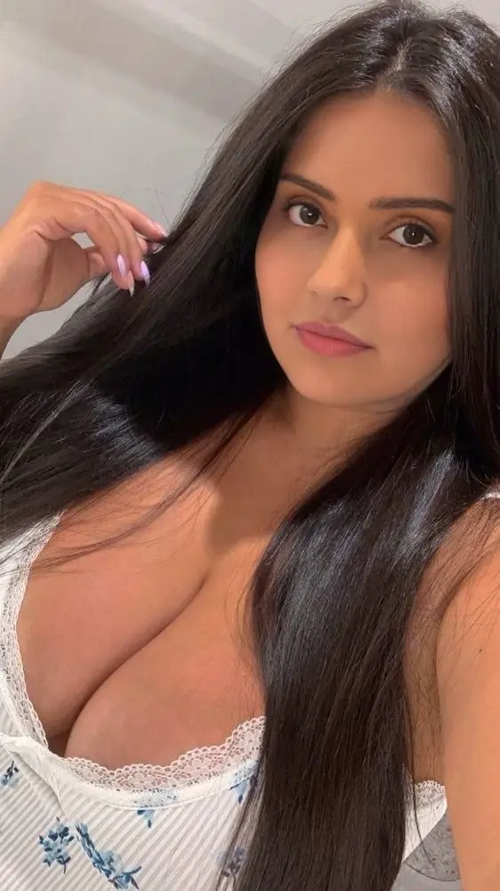 Riya Zirakpur Call Girl Service